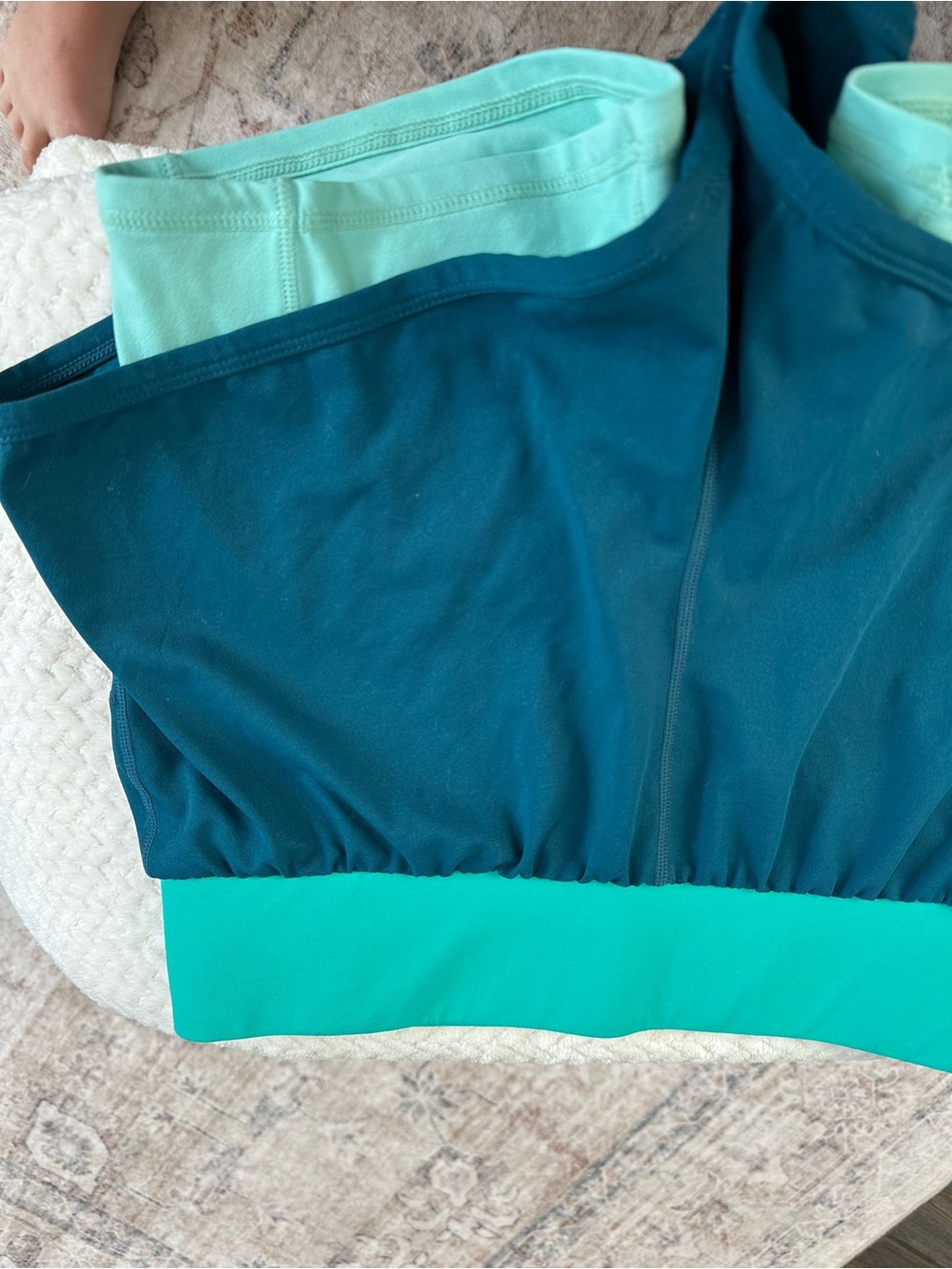 Fabletics shorts - Picture 2 of 4